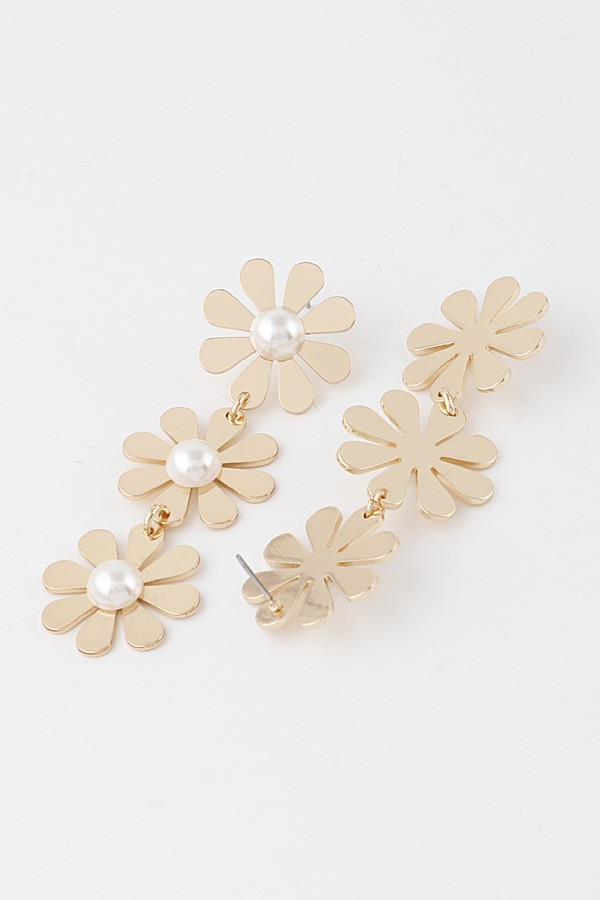 Darling Daisy Earrings