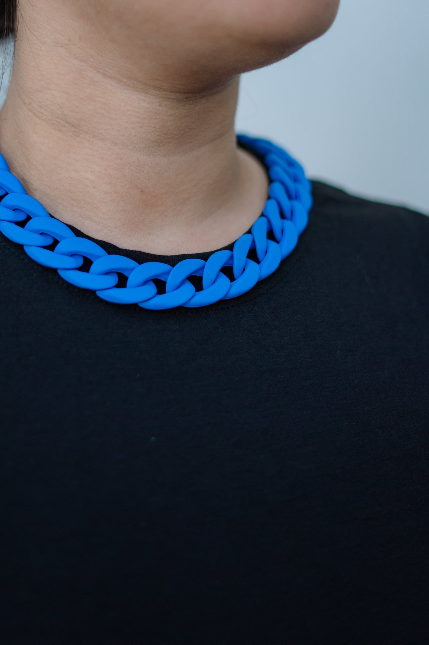 Vivid Links Necklace