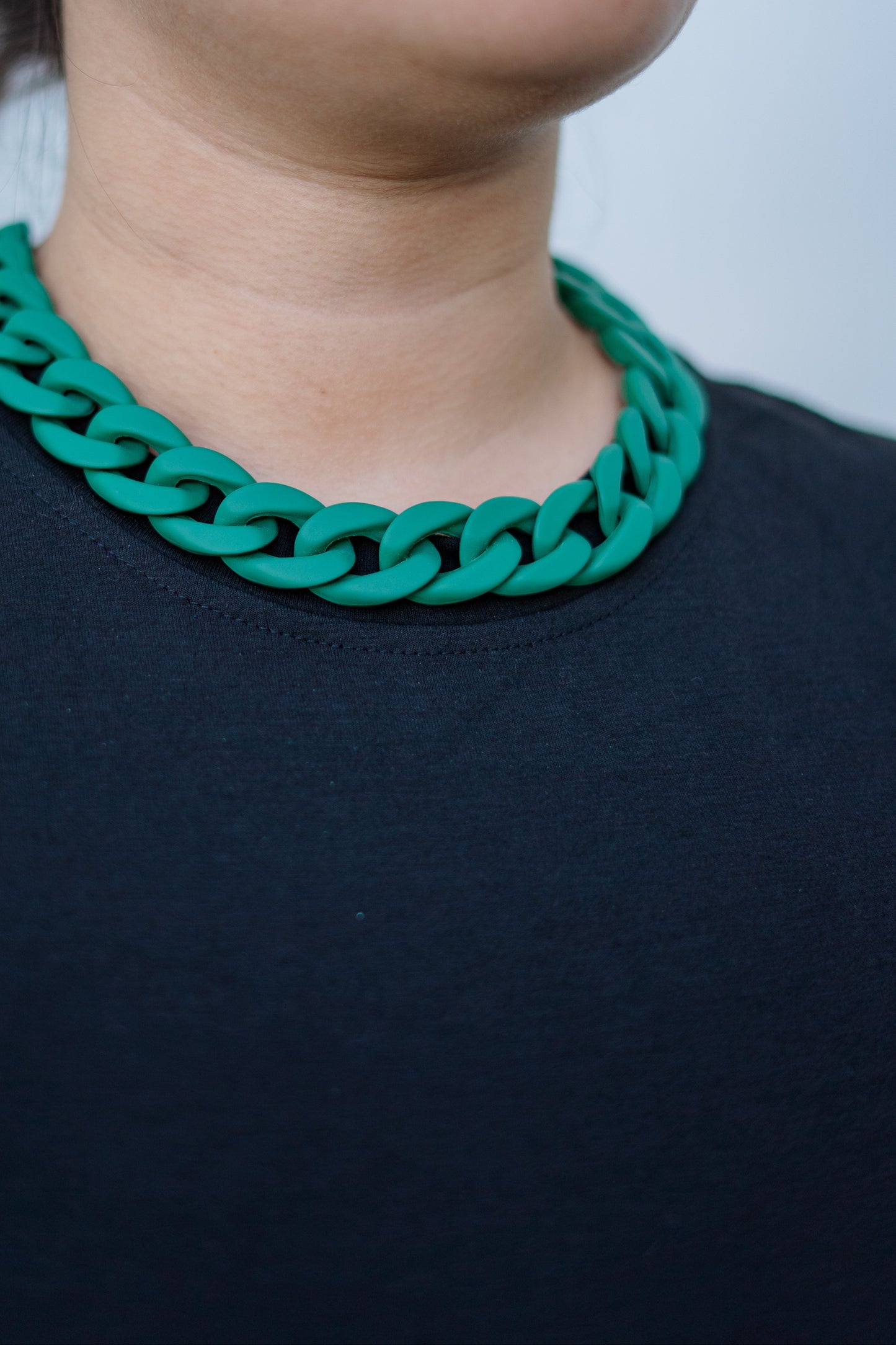 Vivid Links Necklace