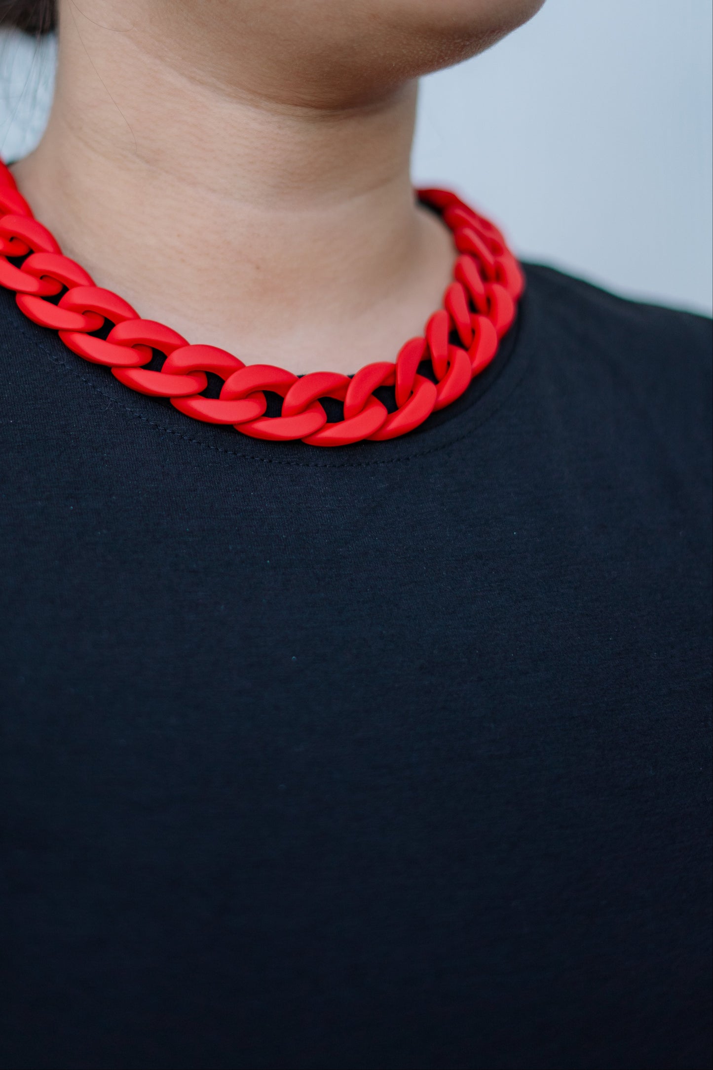 Vivid Links Necklace