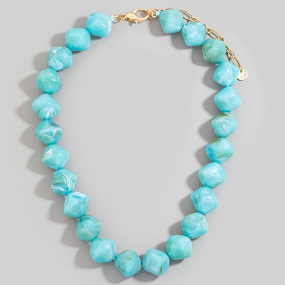 Too Bold to Fold Necklace
