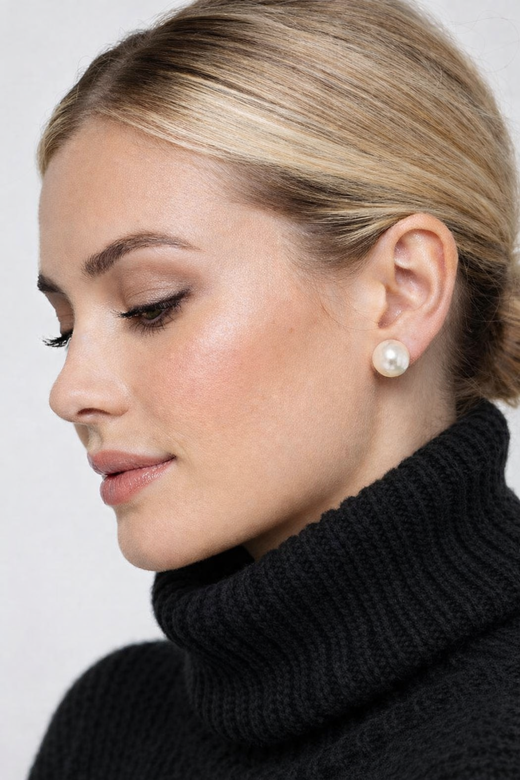 Pearl, Please Earrings