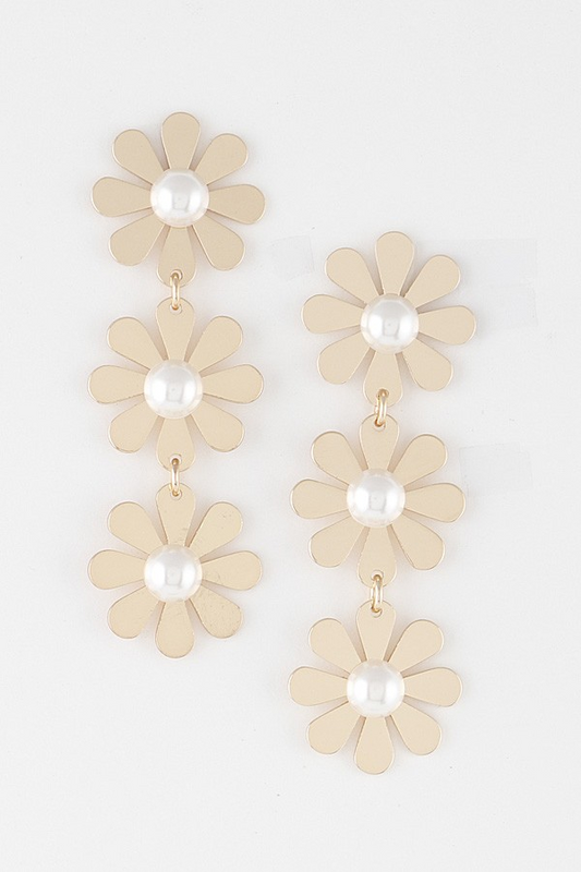 Darling Daisy Earrings