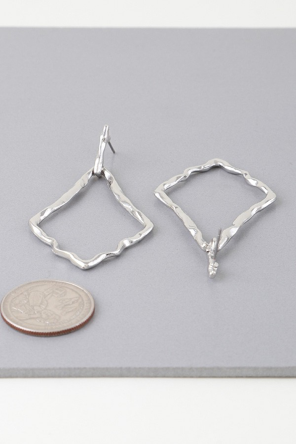 Mira Earrings